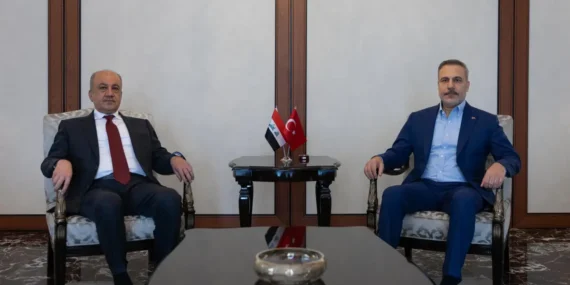 Hakan Fidan ve Irak Savunma Bakanı Görüştü