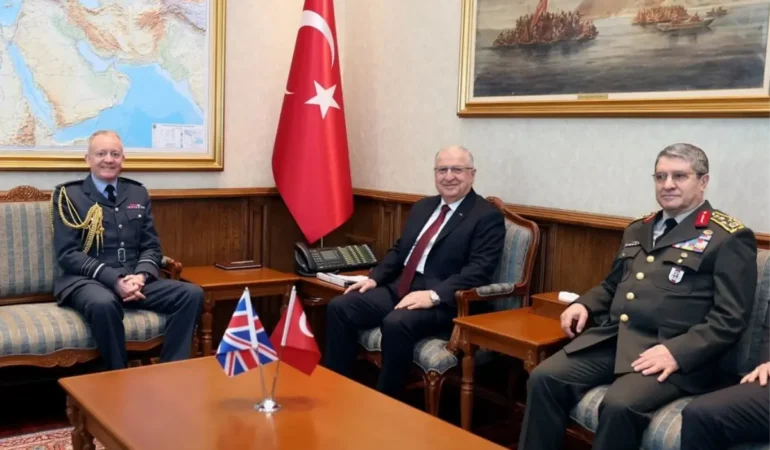 Güler, Knighton’u Kabul Etti