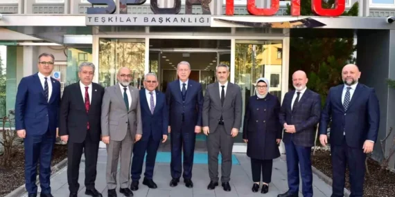 Başkan Büyükkılıç’tan Kayseri sporuna dev hamle: Başkentte imzalar atıldı