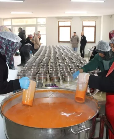 Beypazarı’nda Ramazan’da Sıcak Yemek Yardımı