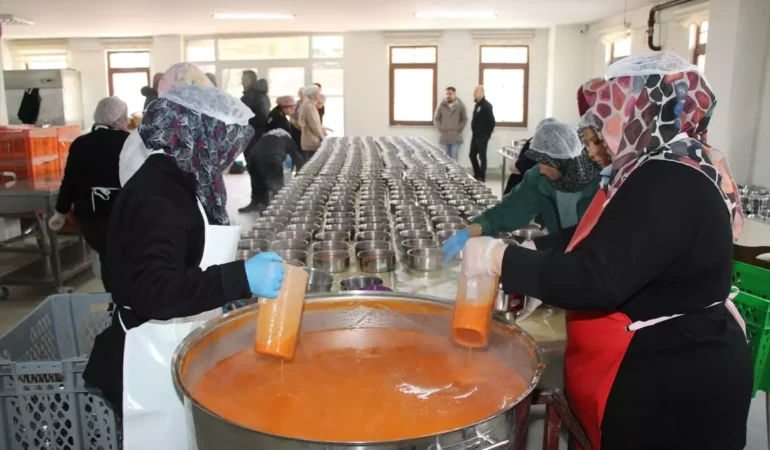 Beypazarı’nda Ramazan’da Sıcak Yemek Yardımı