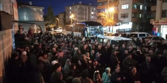Beypazarı’ndan 60 Kişi Umreye Uğurlandı