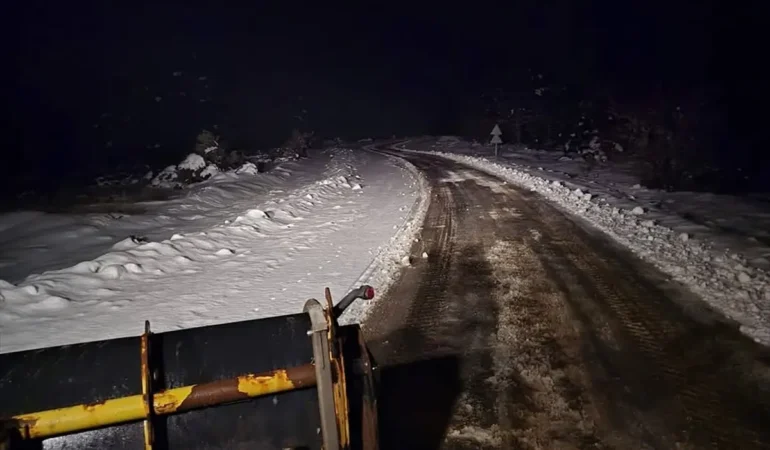 Beypazarı’nda Kar Yağışı Başladı