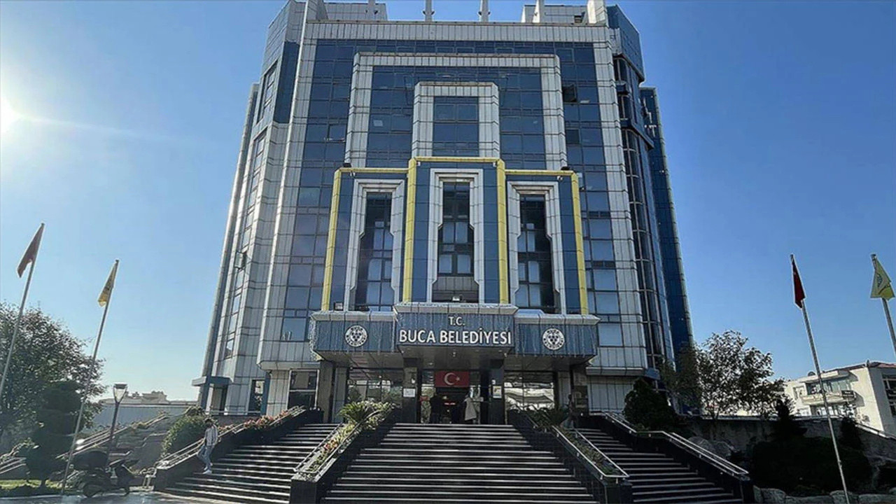 Buca Belediyesi’ne ‘Rüşvet’ Operasyonu: 26 Şüpheli Adliyede