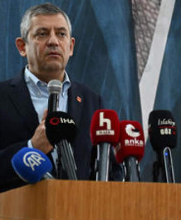 CHP, Deprem Bölgesinde: Özgür Özel’den Kritik Mesajlar