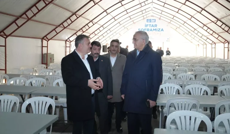 Çubuk’ta 1000 Kişilik İftar Çadırı Kuruldu