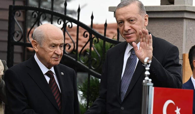 Cumhurbaşkanı Erdoğan’dan Devlet Bahçeli’ye MHP’nin 57. Yılına Özel Anlamlı Jest