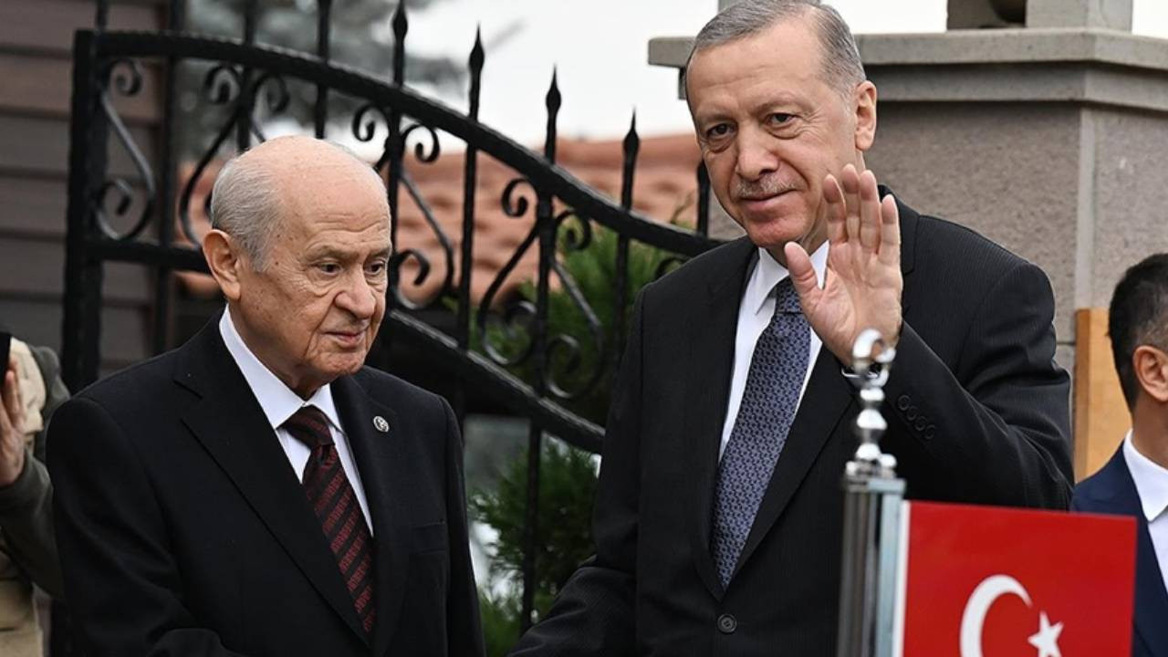 Cumhurbaşkanı Erdoğan’dan Devlet Bahçeli’ye MHP’nin 57. Yılına Özel Anlamlı Jest