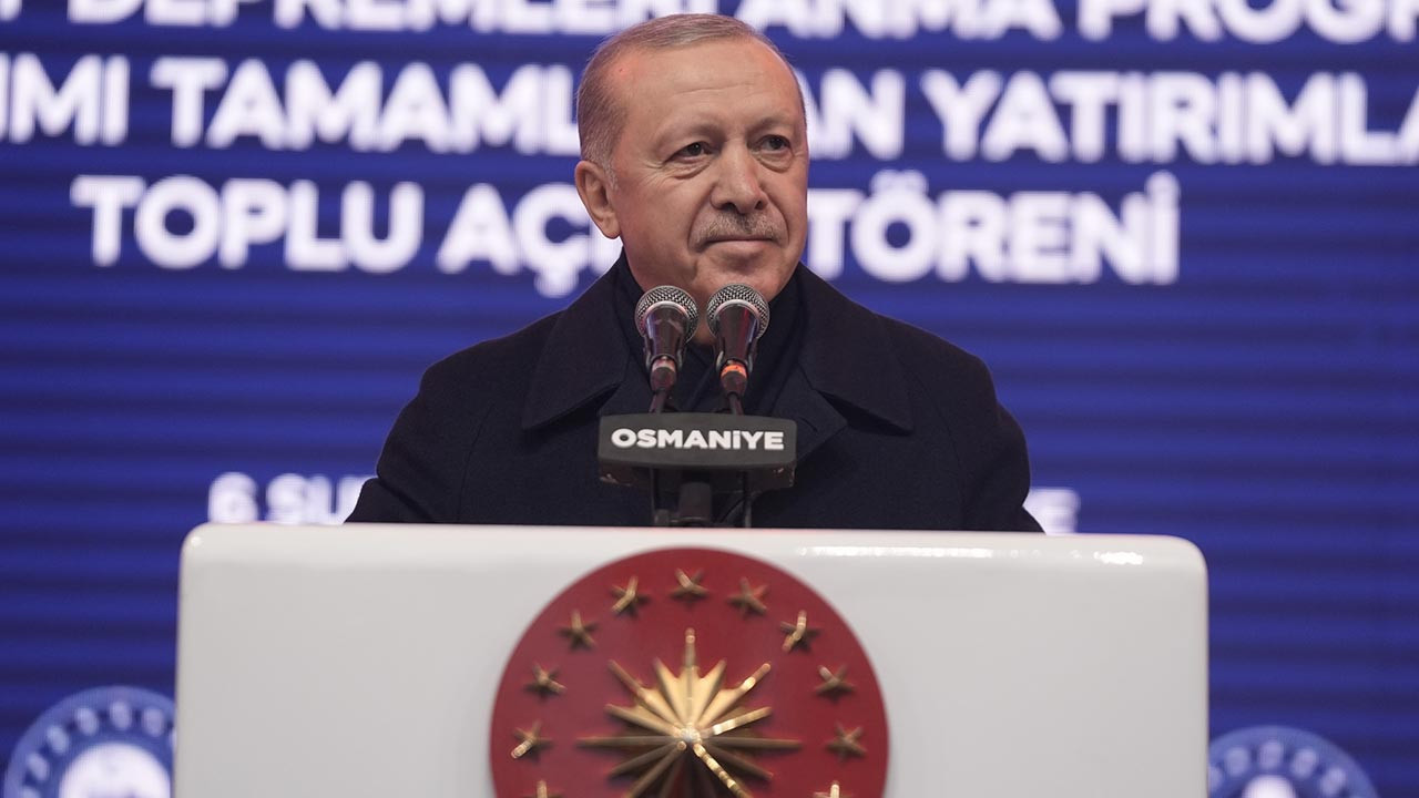 Cumhurbaşkanı Erdoğan’dan Osmaniye’de Kritik Açıklamalar: Bitiremez Dedikleri Evler Burada
