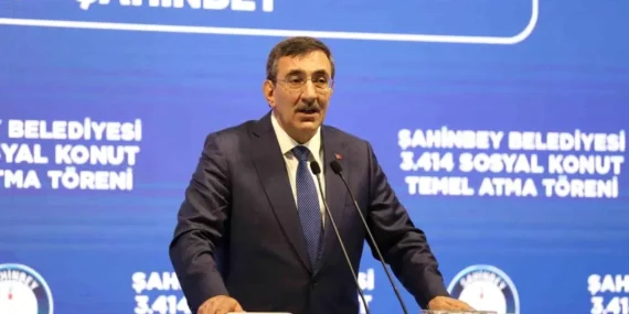 Cumhurbaşkanı Yardımcısı Yılmaz: ‘Şahinbey Belediyesi’nin yaptığını metropol bir belediye yapamıyor’