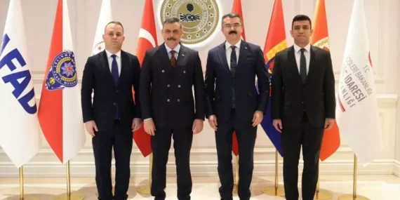 Devletin önemli isimlerinden Bakan Çiftçi’ye tebrik ziyareti