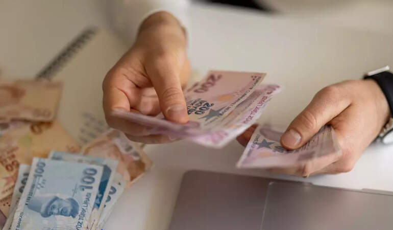 Düzenleme Meclis’te: Kredi ve Kart Borçlarına Af Gelecek mi?