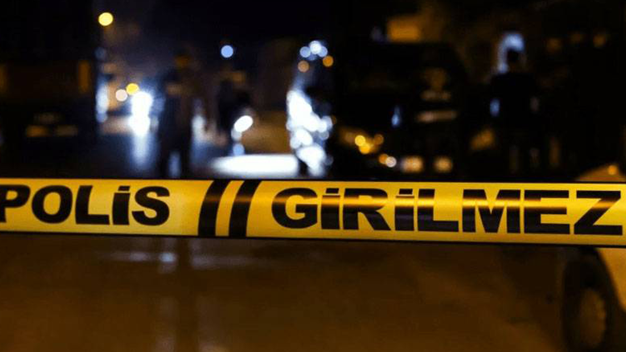 Esenyurt’ta Çifte Ölüm! Cesetleri Koridorda Bulundu