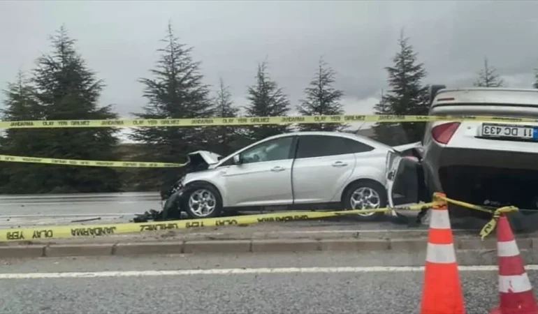 Eskişehir’de Trafik Kazası: 1 Ölü, 1 Yaralı