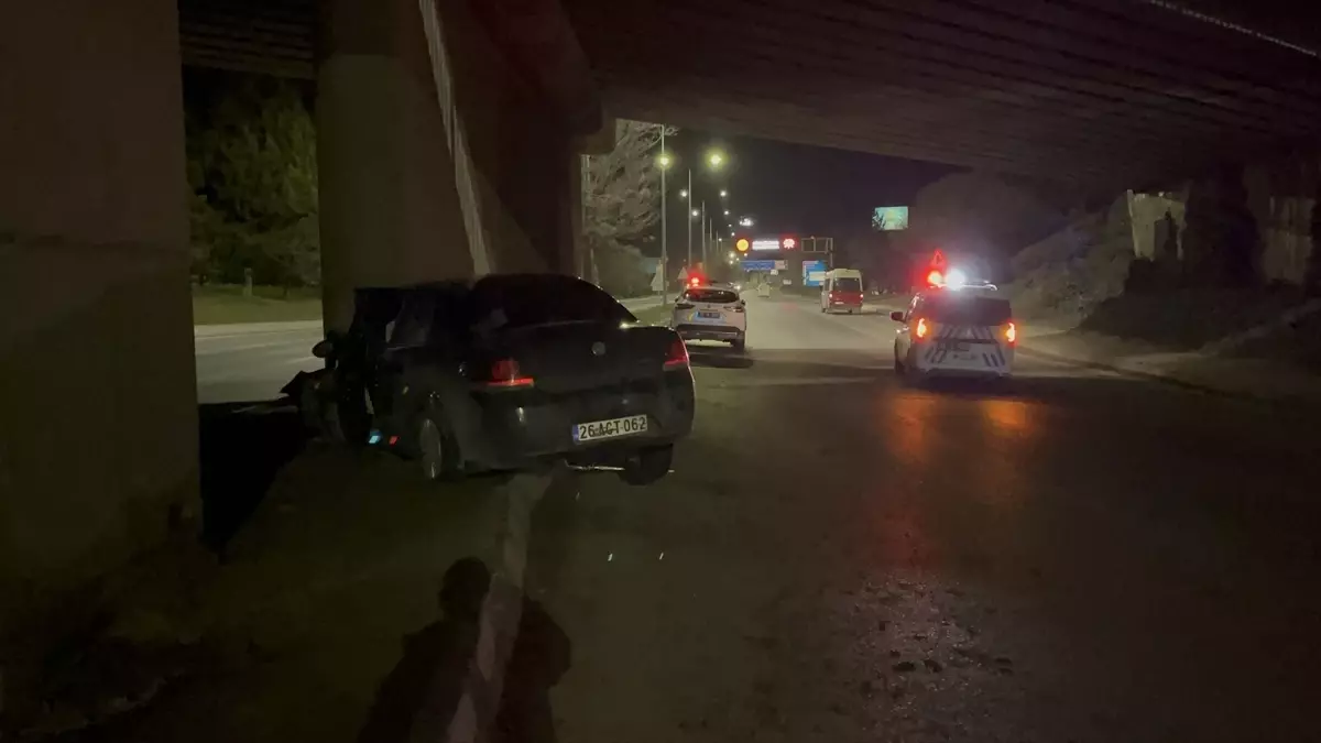 Eskişehir’de Kaza: İki Yaralı