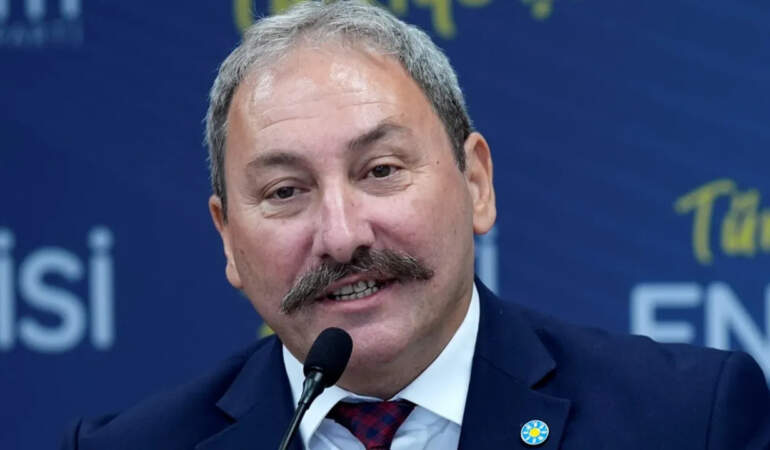 Genel Başkan Adayıydı, İYİ Parti’den İstifa Etti