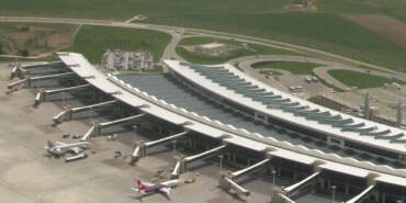 Gökyüzünde Alarm! İstanbul Çıkışlı AJet Uçağı Acil Kodla Ankara’ya İndi