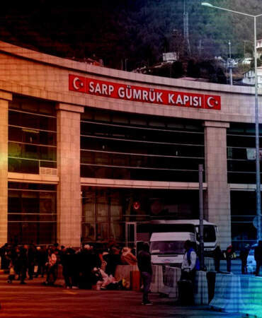 Gümrükte Araç Sahtekarlığı! 65 Lüks Araca El Konuldu: 22 Şüpheli Gözaltına Alındı
