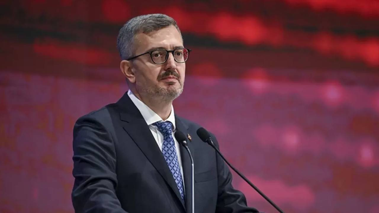 İletişim Başkanı Duran’dan CHP’ye ‘Kürsü İşgali’ Tepkisi