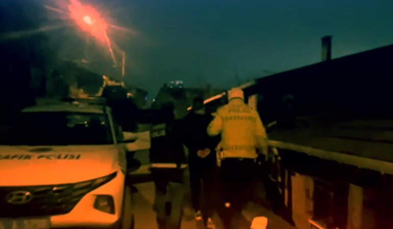 İstanbul Merkezli 14 İlde Uyuşturucu Operasyonu: 305 Gözaltı