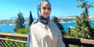 İstanbul’da 21 Yaşındaki Kübra 5. Kattan ‘Düşerek’ Öldü