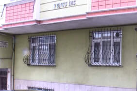 İstanbul’da Kadına Şiddet: Eşini Odaya Kilitleyip Silah Sıktı, Polisi Görünce Kendini Vurdu