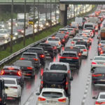 İstanbul’da Mesai Bitti, Trafik Yine Kilitlendi
