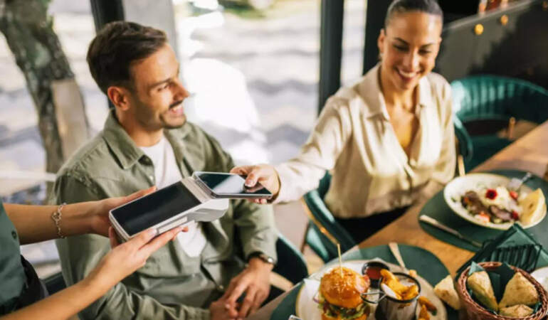 Kafe ve Restoranlarda Yeni Uygulama: Zorunlu Ek Ücretler Yasaklandı Bu Kez O Ödemeler Eklendi