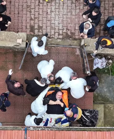 Fil Hastalığına Yakalanan Engin Akbadal Tedaviye Sevk Edildi