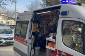 Komşular Arasında Gürültü Nedeniyle Bıçaklı Kavga: 4 Yaralı