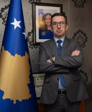 Kosova Büyükelçisi Vrenezi, ‘Yılın Kareleri’ Oylamasına Katıldı