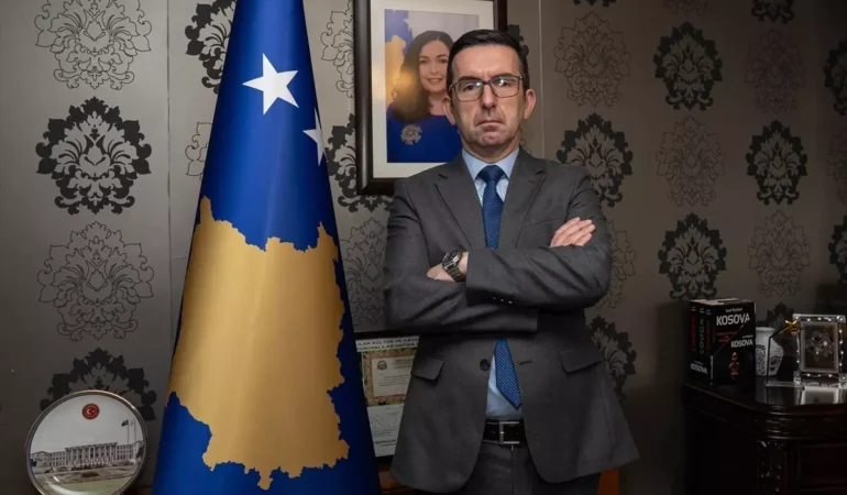Kosova Büyükelçisi Vrenezi, ‘Yılın Kareleri’ Oylamasına Katıldı