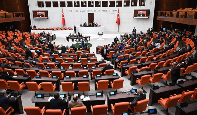 Meclis’in Bu Haftaki Gündemi Trafik… Cezalar Artıyor