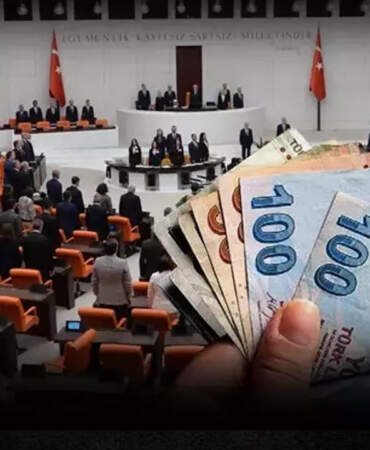 Memurlara Çifte İkramiye Hamlesi: Yasa Teklifi Meclis’e Sunuldu