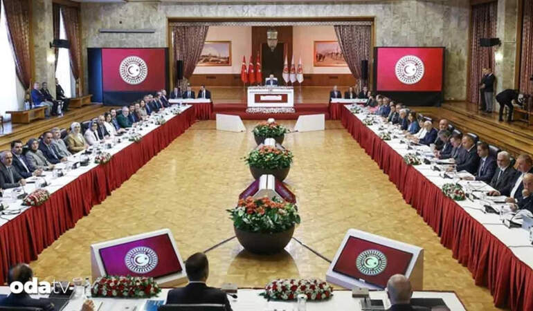 ‘Umut Hakkı’ Komisyonda Yer Alacak mı? CHP ve MHP’den Peş Peşe Açıklamalar