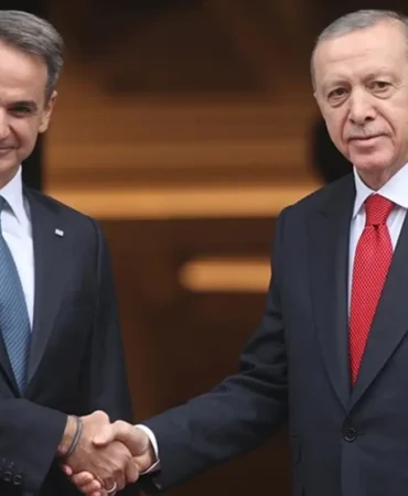 Miçotakis’ten 10 bakanla Türkiye çıkarması