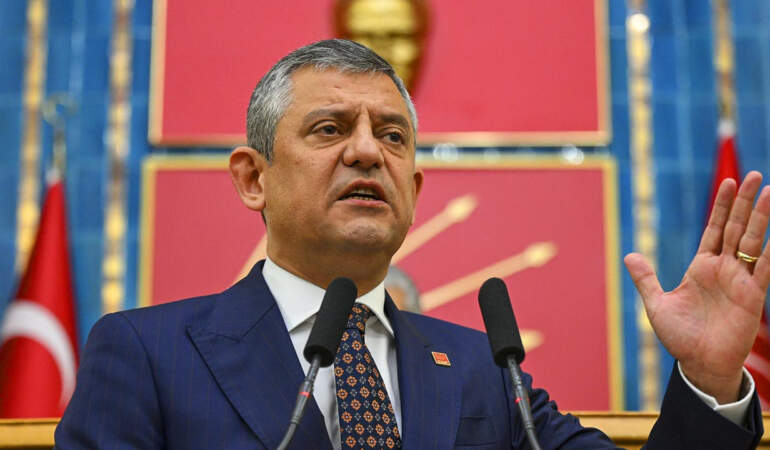 Özgür Özel’den Bakan Tekin’e Tepki, ‘Vatandaşı Birbirine Düşürmeden Sorumlu’