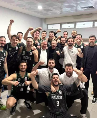 Sakarya temsilcisi play-off biletini Ankara’da kaptı