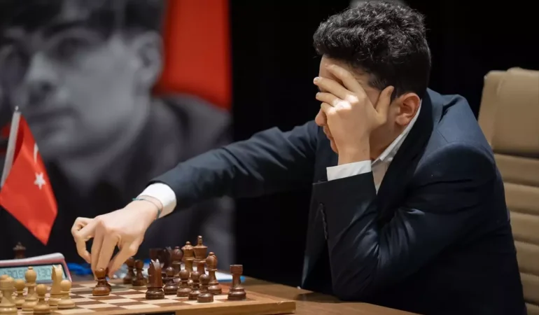 Ediz Gürel, Van Foreest’e İlk Oyunu Kaybetti