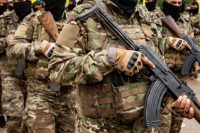 Suriye’de hezimete uğrayan terör örgütü PKK’dan yeni iş birliği