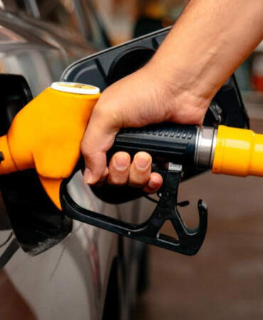Sürücülere Kötü Haber! Benzine Zam Geliyor