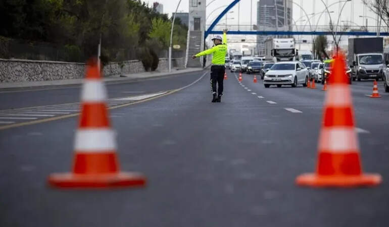 Trafiğe Çıkarken Dikkat! E-5’te En Yoğun Noktalardan Biri: 20 Gün Kapalı Olacak