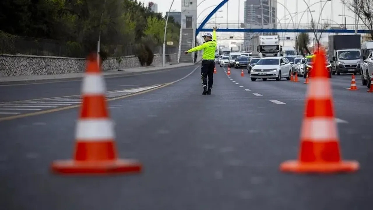 Trafiğe Çıkarken Dikkat! E-5’te En Yoğun Noktalardan Biri: 20 Gün Kapalı Olacak