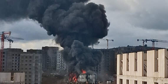 Tuzla’da İşçilerin Kaldığı Konteynerde Büyük Yangın
