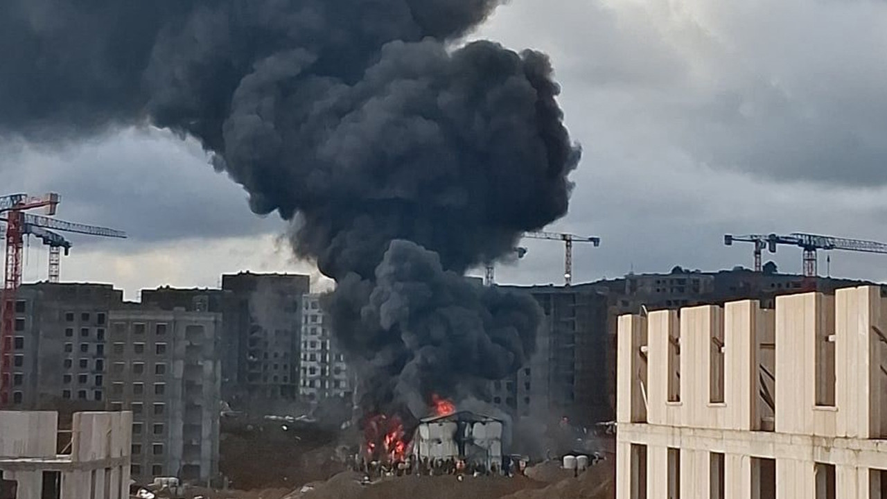 Tuzla’da İşçilerin Kaldığı Konteynerde Büyük Yangın