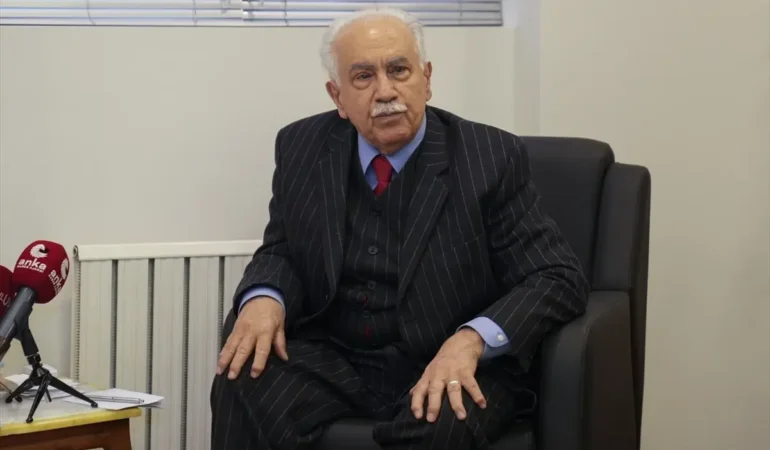 Vatan Partisi Genel Başkanı Perinçek, İran’ın Ankara Büyükelçisi Habibullahzade ile görüştü