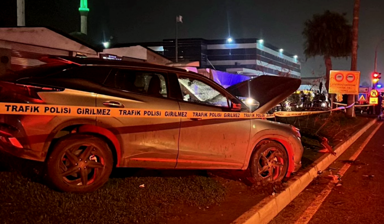 Yaya Geçidinde Can Pazarı: 3 Ölü, 3 Yaralı