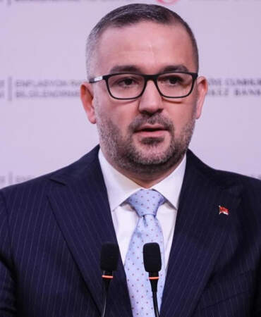 Yılın ilk Enflasyon Raporu! Merkez Bankası Başkanı Duyurdu: 2026 Yılı Enflasyon Tahmini Belli Oldu
