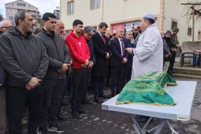 Futbolcu Fırat Çelikol’un Bebeği Hayatını Kaybetti