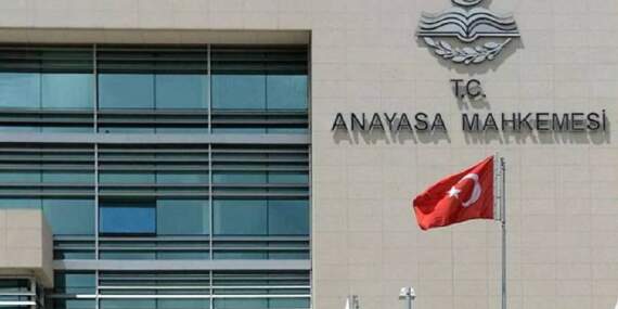 Resmi Gazete’de yayımlandı: AYM’den 5 siyasi parti için suç duyurusu